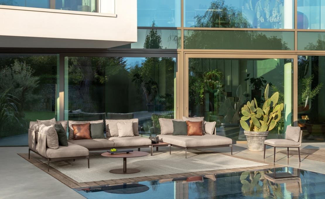 Уличное кресло от фабрики Talenti модель LEAF LOUNGE ARM