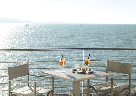 Уличный стол от фабрики Talenti модель MAIORCA 70 TABLE