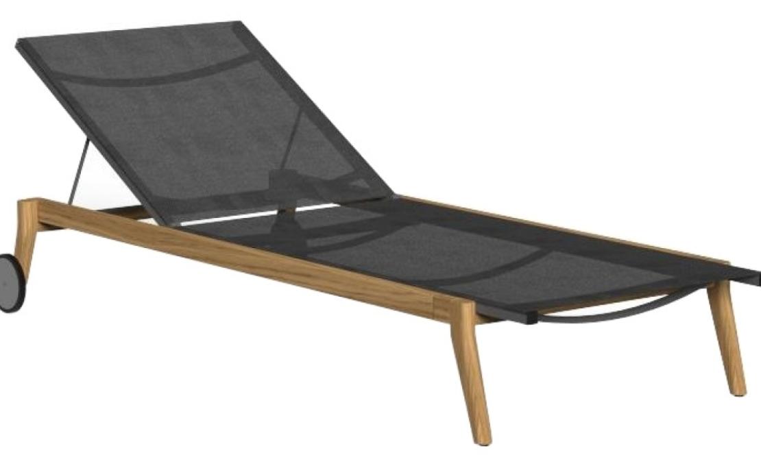 Шезлонг уличныйот фабрики Talenti модель MOON TEAK SUNBED