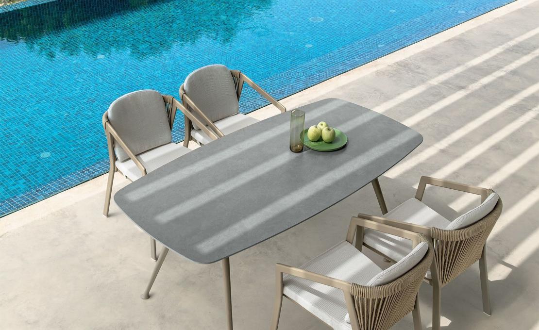 Уличный стол от фабрики Talenti модель NOVA TABLE
