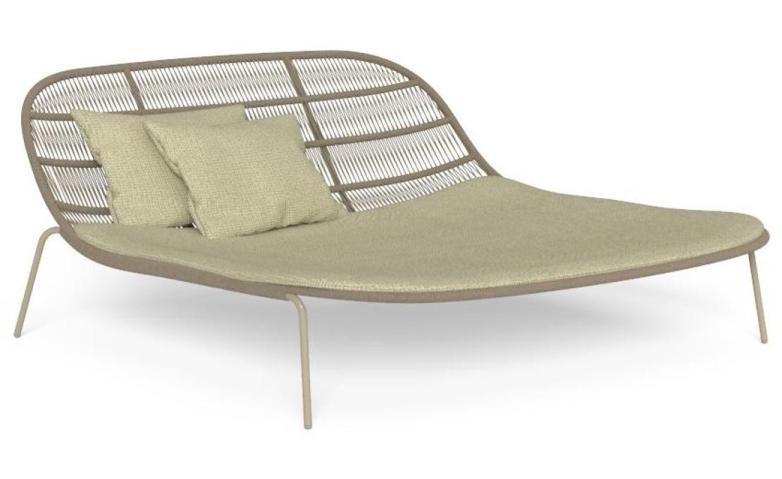 Уличная кушетка от фабрики Talenti модель PANAMA DAYBED