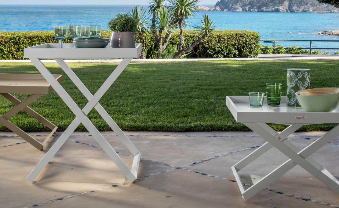 Уличный стол от фабрики Talenti модель RAY SIDE TABLE