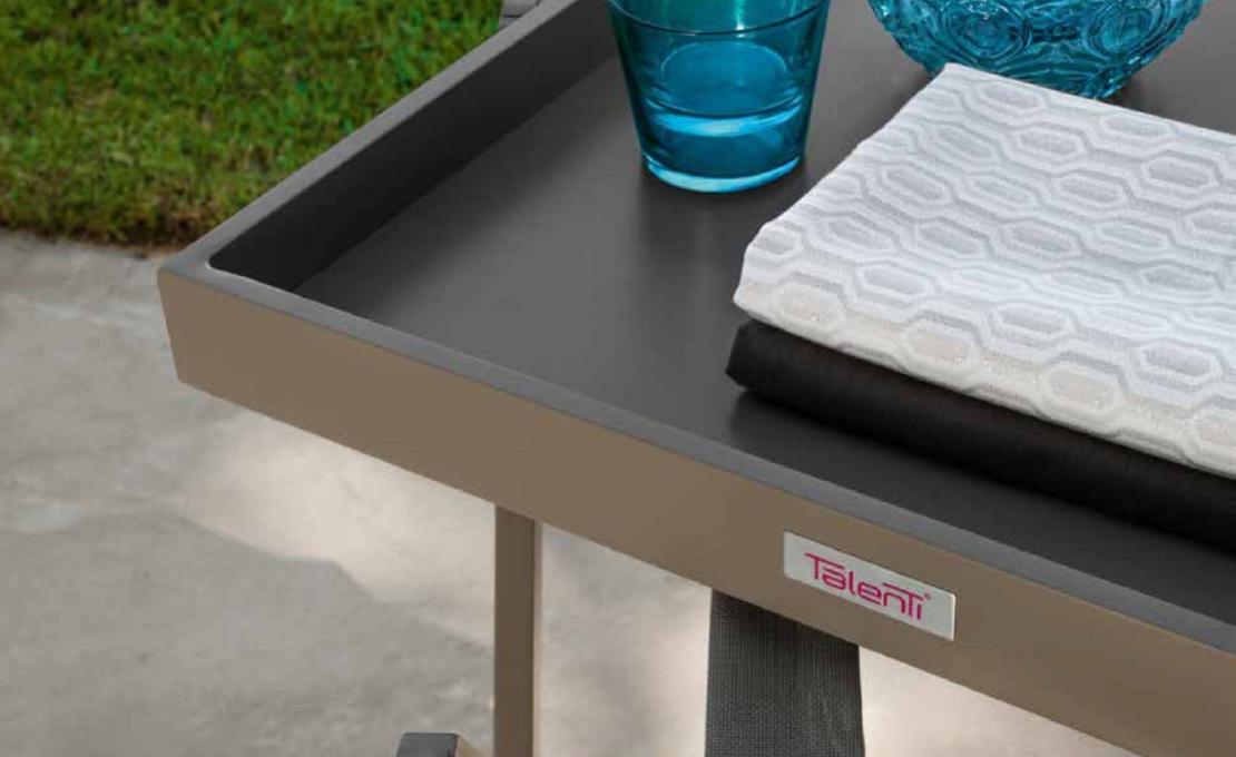 Уличный стол от фабрики Talenti модель RAY SIDE TABLE