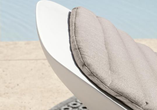 Шезлонг уличныйот фабрики Talenti модель REEF SUN LOUNGER