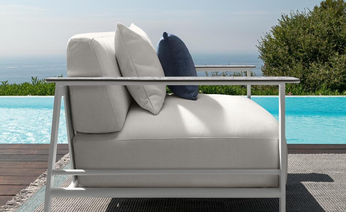 Уличный диван от фабрики Talenti модель RIVIERA SOFA