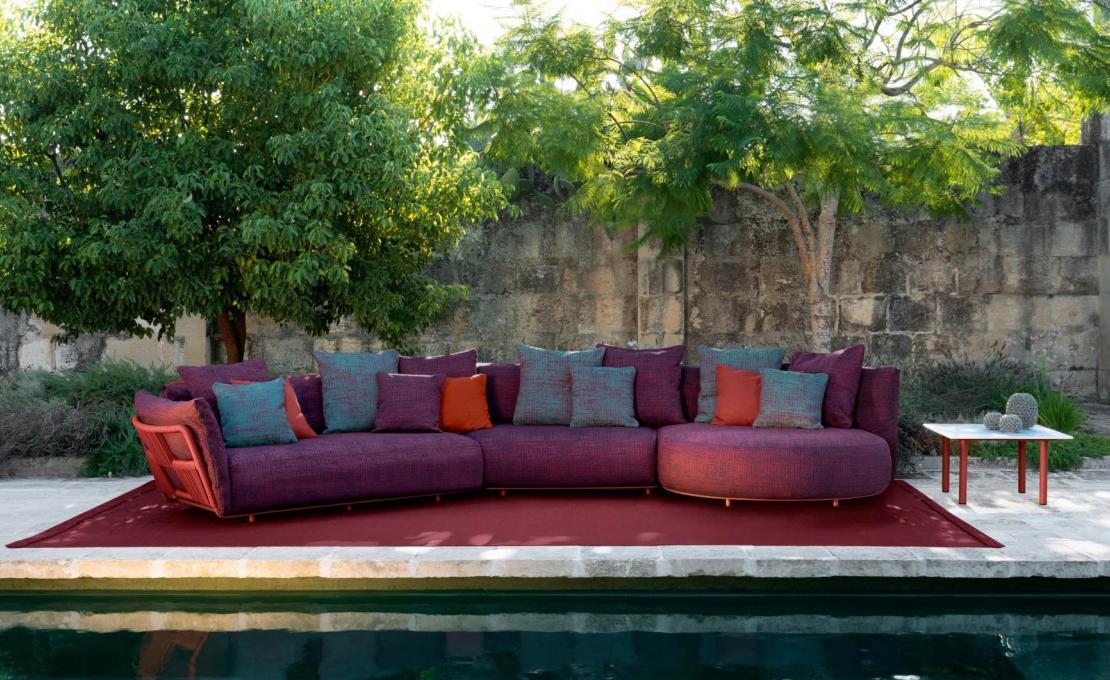 Уличный диван от фабрики Talenti модель Scacco Modular Sofa
