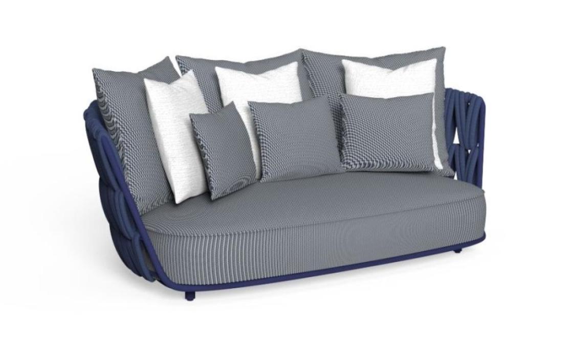 Уличный диван от фабрики Talenti модель SWIPE SOFA