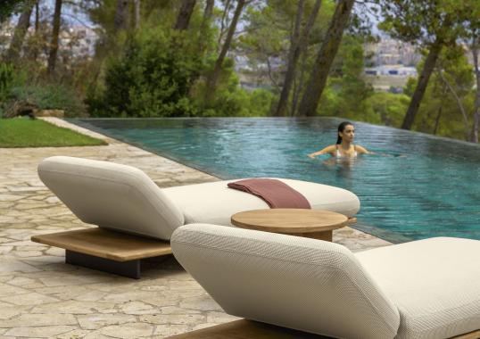 Шезлонг уличныйот фабрики Talenti модель VENICE SUNBED