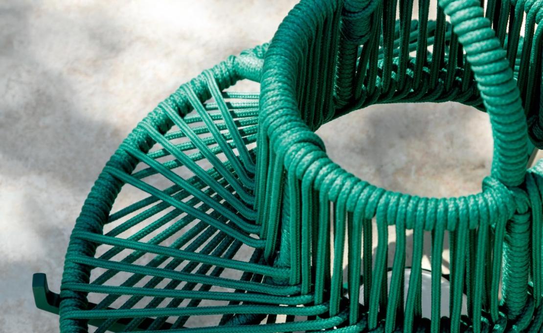 Уличное освещение от фабрики Talenti модель TRIBAL FLOOR LAMP