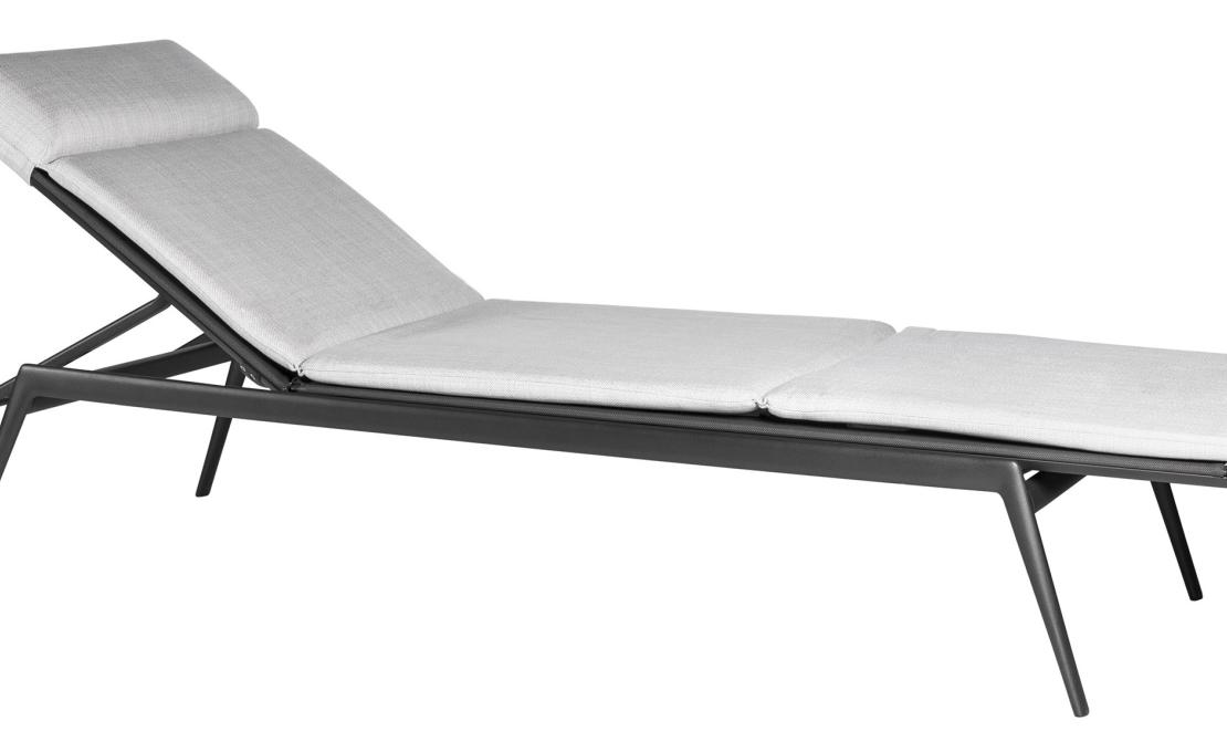 Шезлонг уличныйот фабрики Tribù модель 07640/BRANCHSUNLOUNGER
