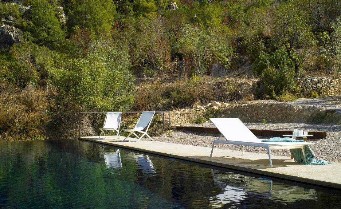 Шезлонг уличныйот фабрики Tribù модель 07640/BRANCHSUNLOUNGER