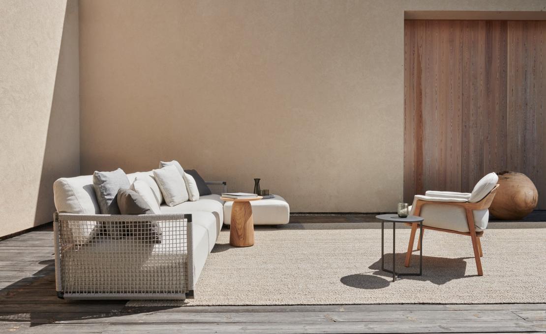 Уличный диван от фабрики Tribù модель NODI/MODULARSOFA