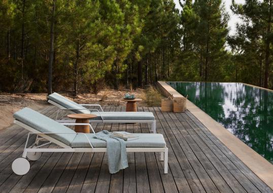 Шезлонг уличныйот фабрики Tribù модель 01940/NODISUNLOUNGER