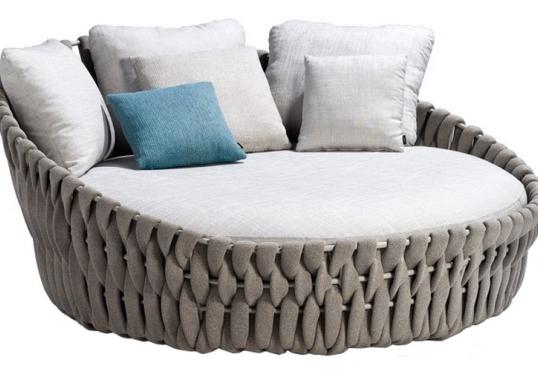 Уличная кушетка от фабрики Tribù модель 05349/TOSCADAYBED