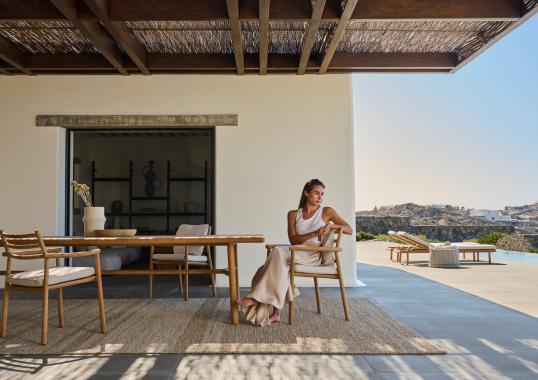 Шезлонг уличныйот фабрики Tribù модель UKIYO/SUNLOUNGER