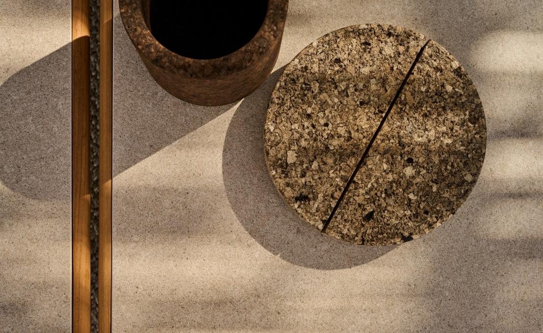 Уличный стол от фабрики Tribù модель UKIYO/SIDETABLE
