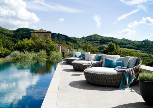 Уличная кушетка от фабрики Tribù модель 05349/TOSCADAYBED
