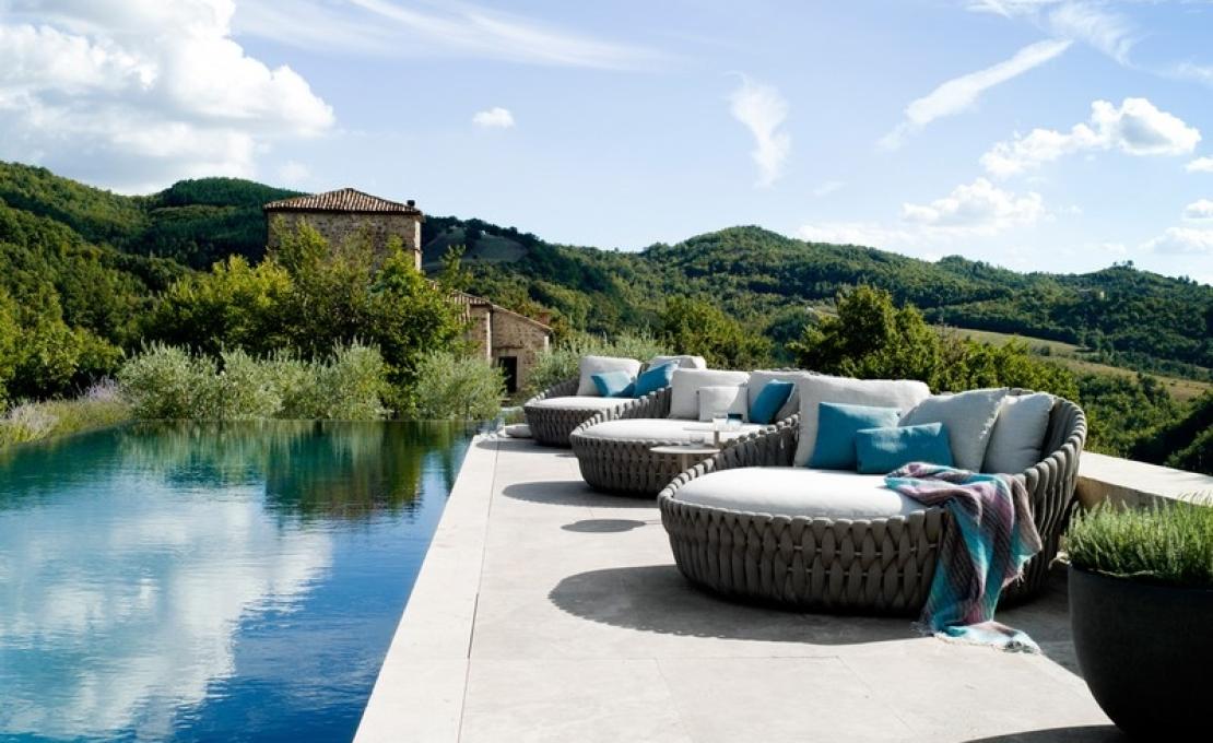 Уличная кушетка от фабрики Tribù модель 05349/TOSCADAYBED