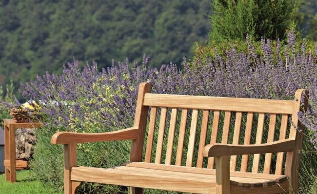 Уличный диван от фабрики Unopiù модель GRDIV-Chelsea Sofa
