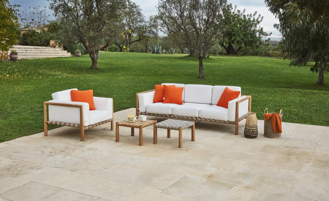 Уличный диван от фабрики Unopiù модель PEVDI-Pevero Sofa