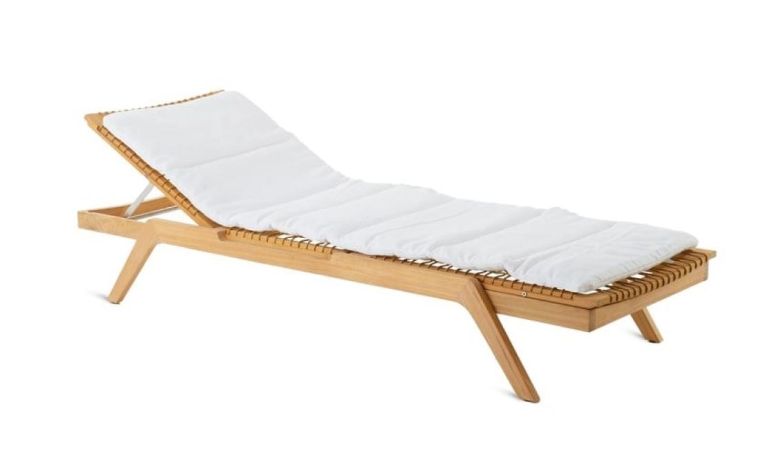 Шезлонг уличныйот фабрики Unopiù модель LESY-Synthesis Sunlounger