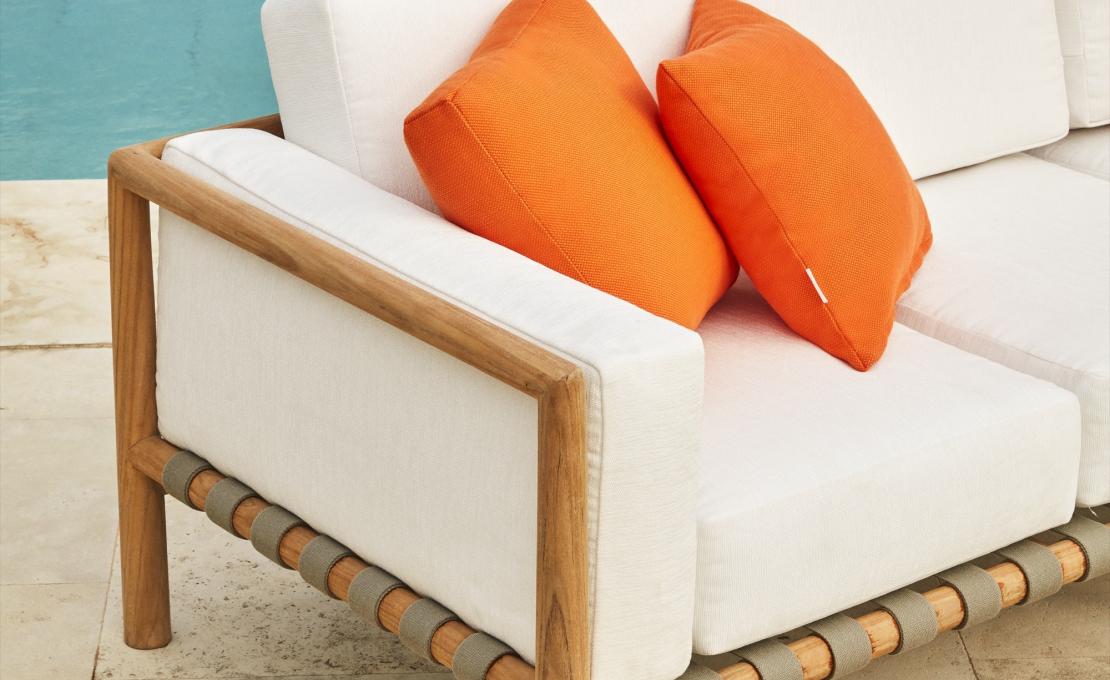 Уличный диван от фабрики Unopiù модель PEVDI-Pevero Sofa