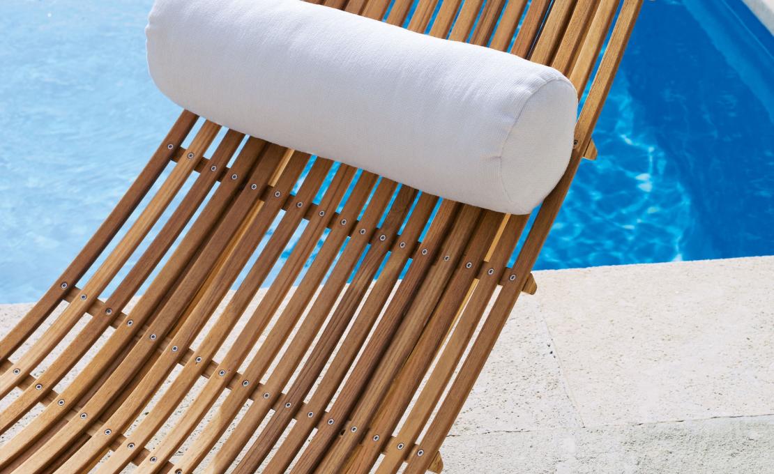 Шезлонг уличныйот фабрики Unopiù модель SWIDO-Swing Chaise Longue
