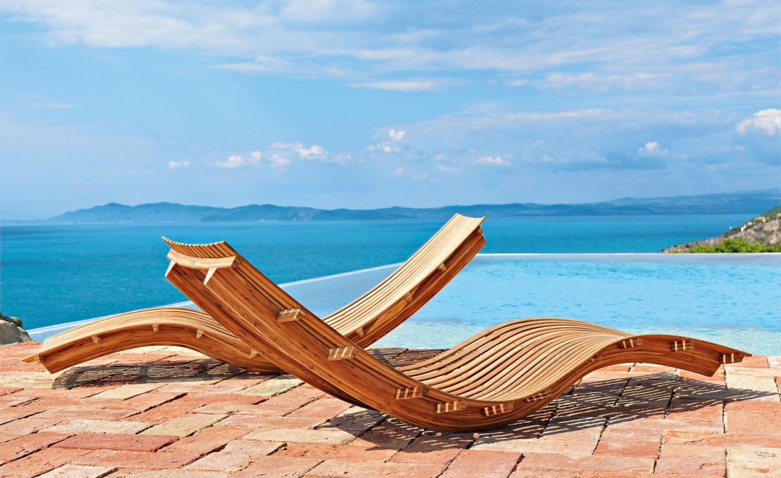Шезлонг уличныйот фабрики Unopiù модель SWIDO-Swing Chaise Longue