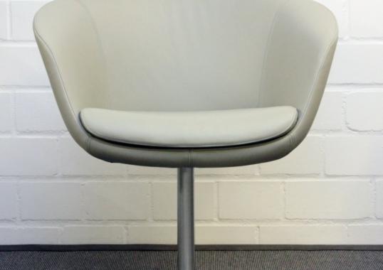 Офисный Стул от фабрики Walter Knoll модель 231-10