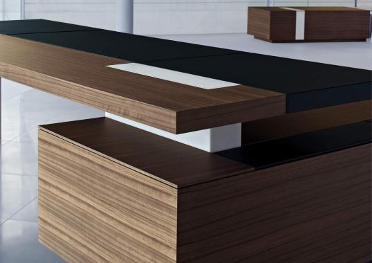 Офисный Стол от фабрики Walter Knoll модель Ceoo Desk