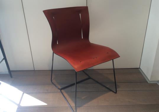 Стул от фабрики Walter Knoll модель Cuoio  Walter Knoll