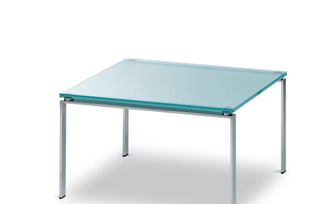 Журнальный столик от фабрики Walter Knoll модель Foster 500 Occasional Table