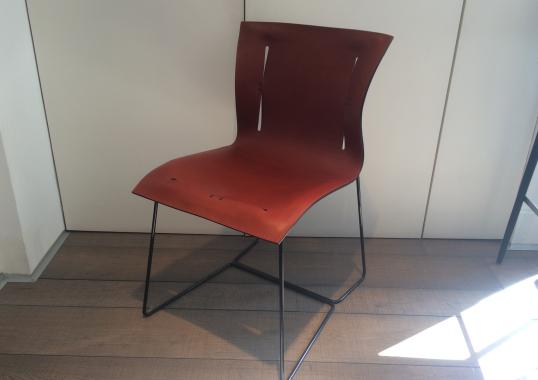 Стул от фабрики Walter Knoll модель Cuoio  Walter Knoll