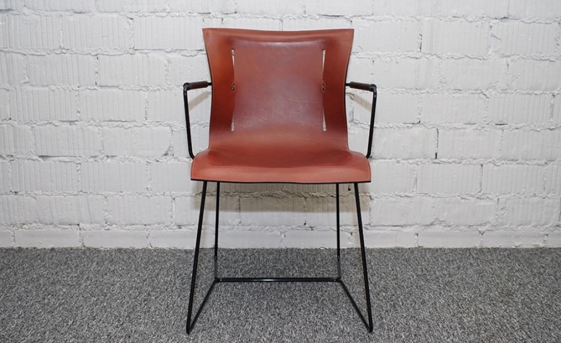 Стул от фабрики Walter Knoll модель Cuoio  Walter Knoll