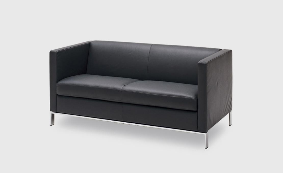 Диван от фабрики Walter Knoll модель Foster 501 Sofa