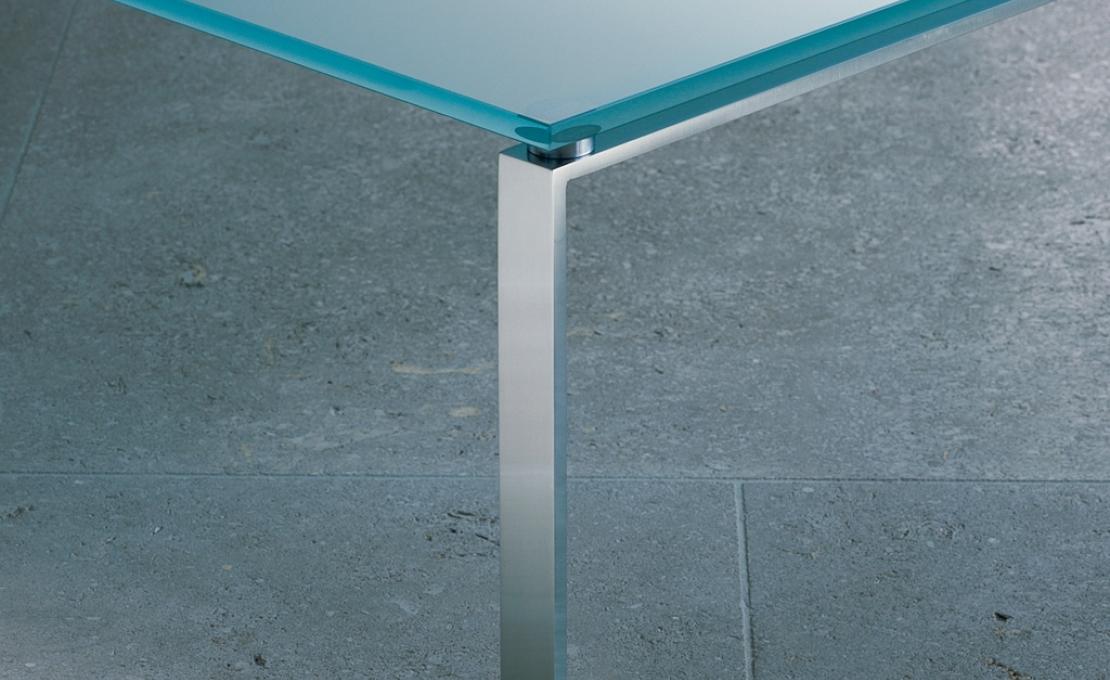 Журнальный столик от фабрики Walter Knoll модель Foster 500 Occasional Table