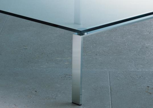Журнальный столик от фабрики Walter Knoll модель Foster 500 Occasional Table