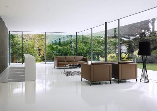 Журнальный столик от фабрики Walter Knoll модель Foster 500 Occasional Table