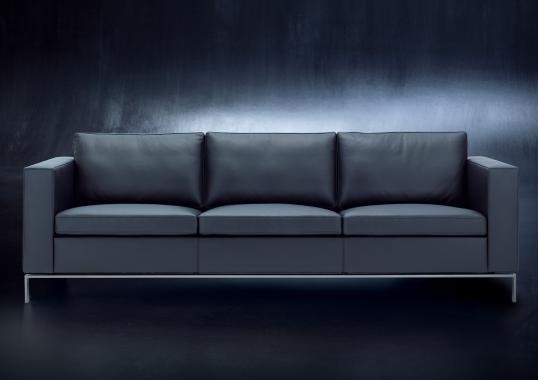 Диван от фабрики Walter Knoll модель Foster 503 Sofa