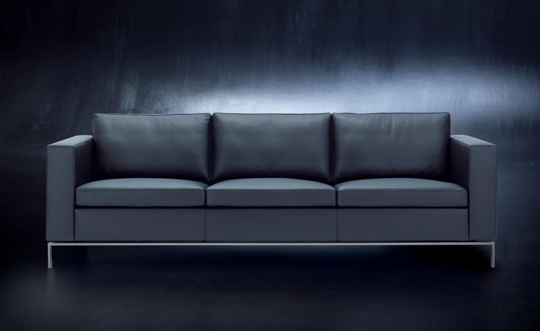 Диван от фабрики Walter Knoll модель Foster 503 Sofa