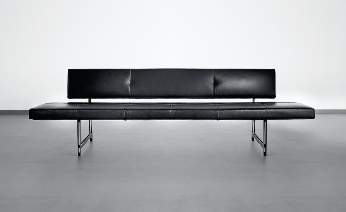 Банкетка от фабрики Walter Knoll модель Foster 510 Bench