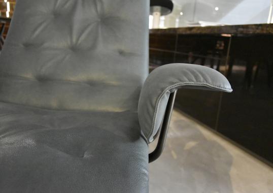 Кресло от фабрики Walter Knoll модель Healey Soft Arm