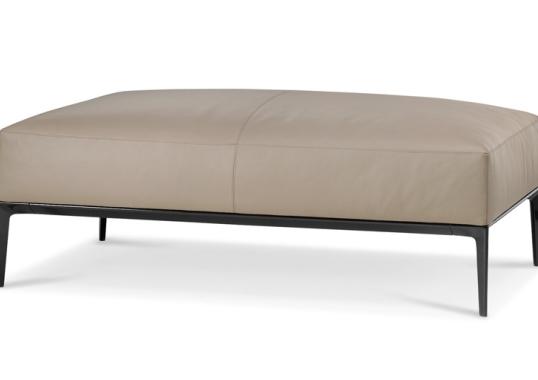 Банкетка от фабрики Walter Knoll модель Jaan Living Bench