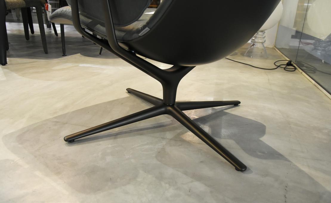 Кресло от фабрики Walter Knoll модель Healey Soft Arm
