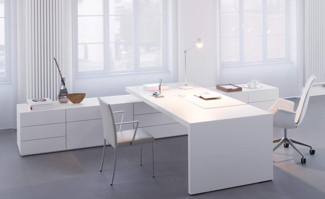 Стул от фабрики Walter Knoll модель Jason Lite 