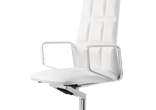 Офисный Стул от фабрики Walter Knoll модель Lead Executive 