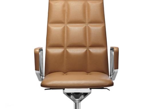 Офисный Стул от фабрики Walter Knoll модель Lead Executive 
