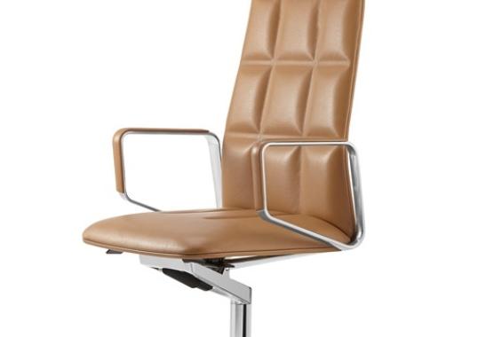 Офисный Стул от фабрики Walter Knoll модель Lead Executive 
