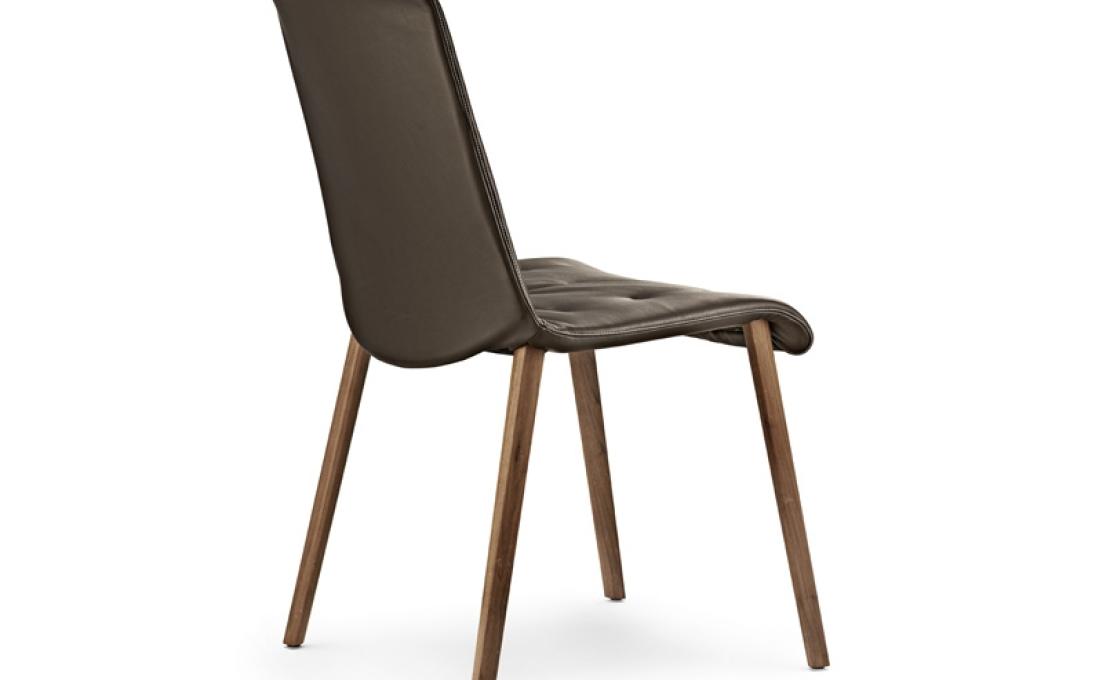 Стул от фабрики Walter Knoll модель Liz Wood 