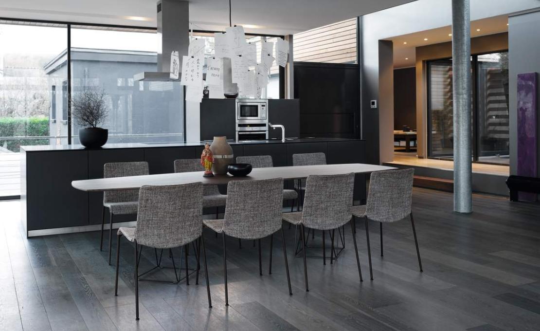 Стул от фабрики Walter Knoll модель Liz  